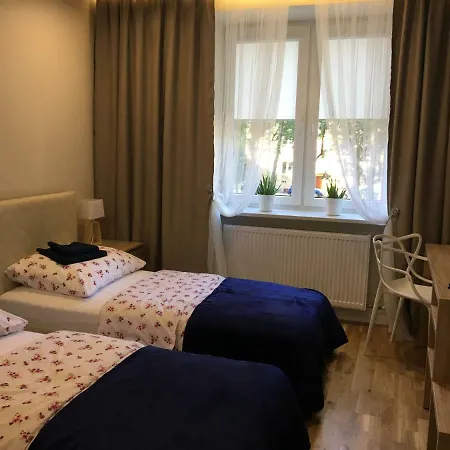 Family & Business Elegant Apartments Ul Astronautow Centrum Downtown - 3 Bedroom, Parking Kielce Exterior photo