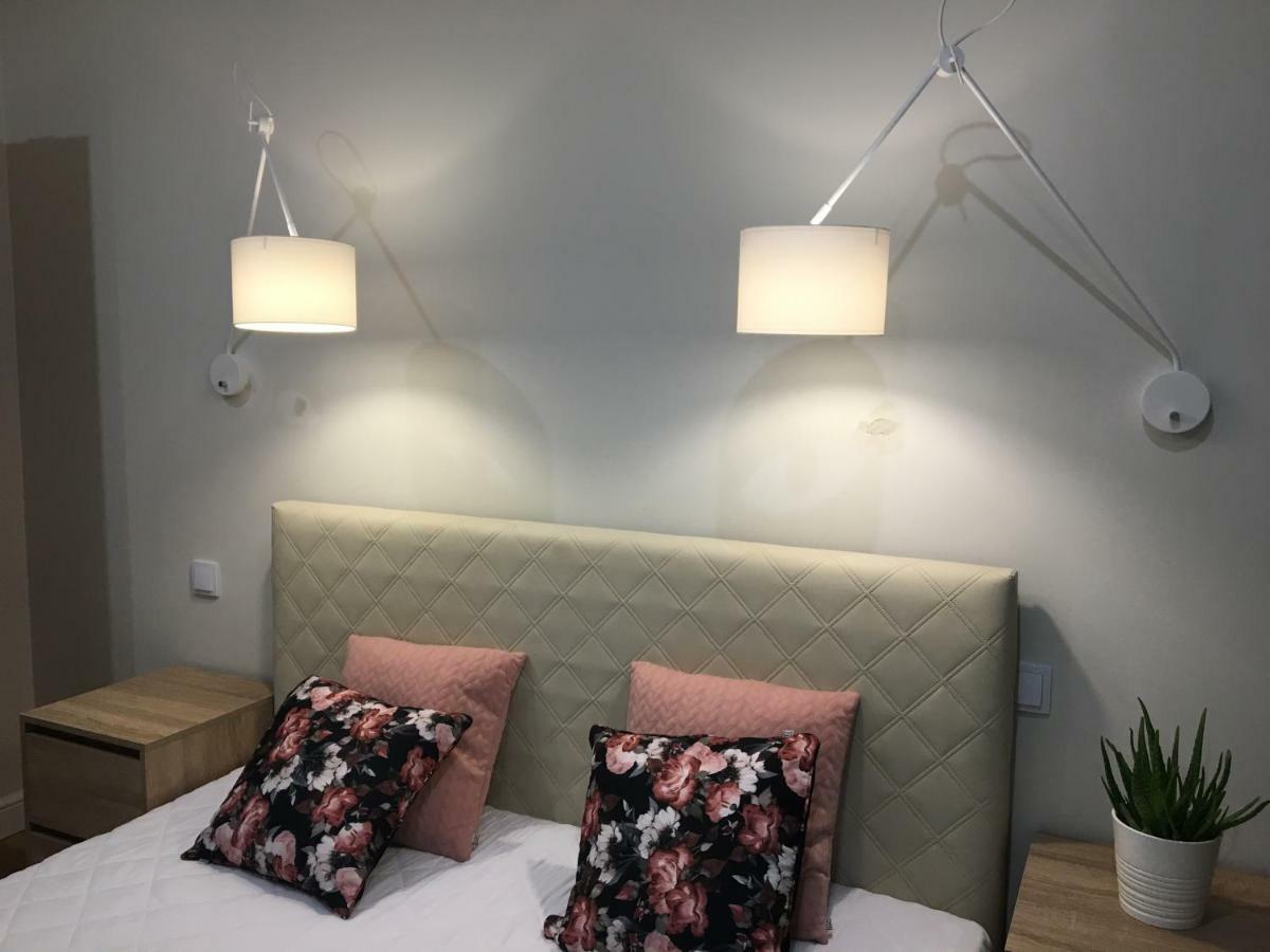 Family & Business Elegant Ul Astronautow Centrum Downtown - 3 Bedroom, Parking Kielce