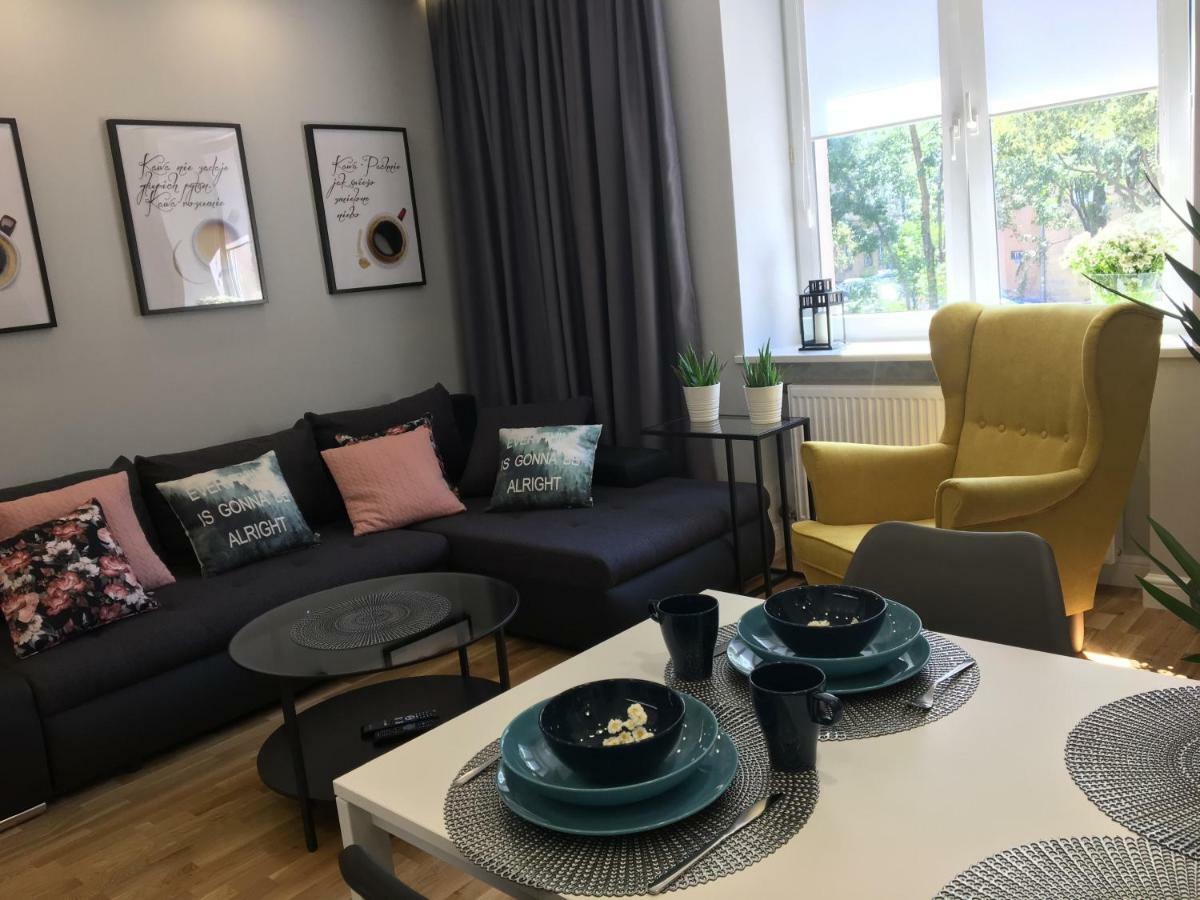 Family & Business Elegant Ul Astronautow Centrum Downtown - 3 Bedroom, Parking * Kielce