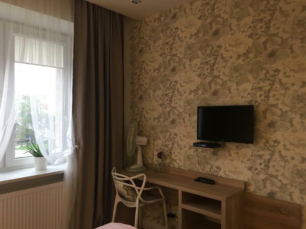 Family & Business Elegant Ul Astronautow Centrum Downtown - 3 Bedroom, Parking * Kielce